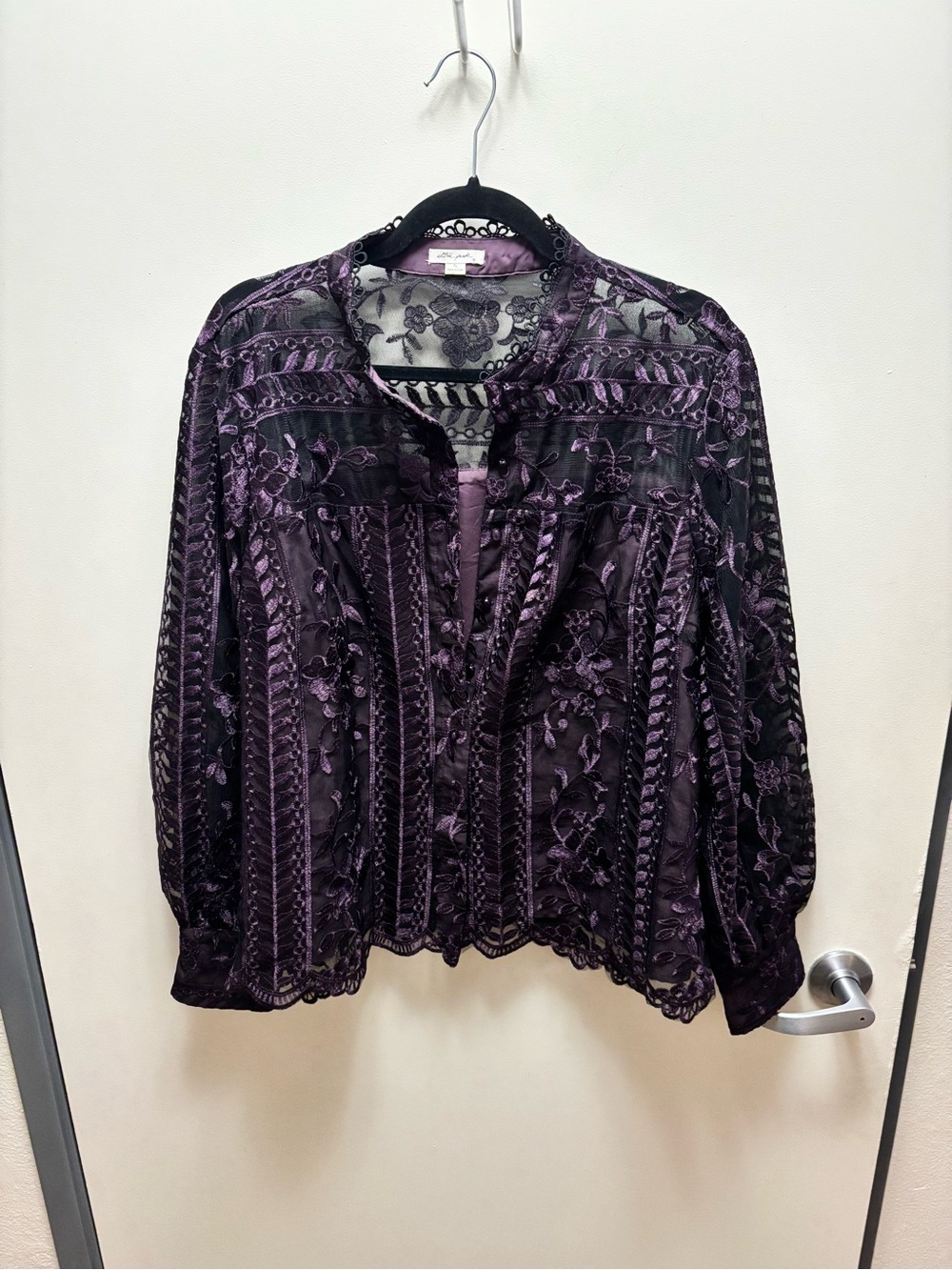 Ultra Pink size XL Deep Purple Lace Button Up Blouse Jacket